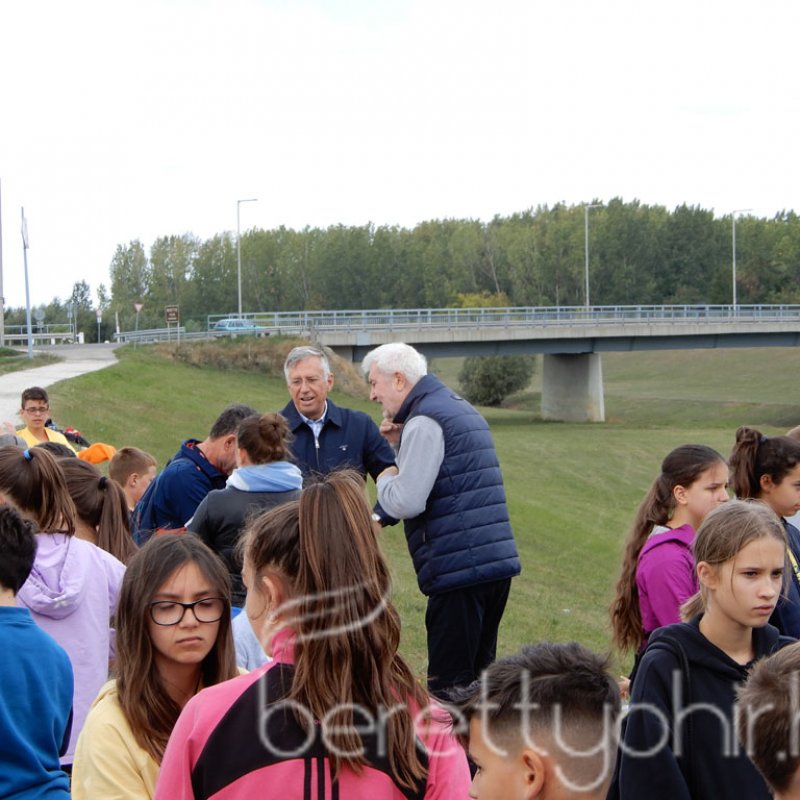 Mezei futóbajnokság Berettyóújfaluban 81
